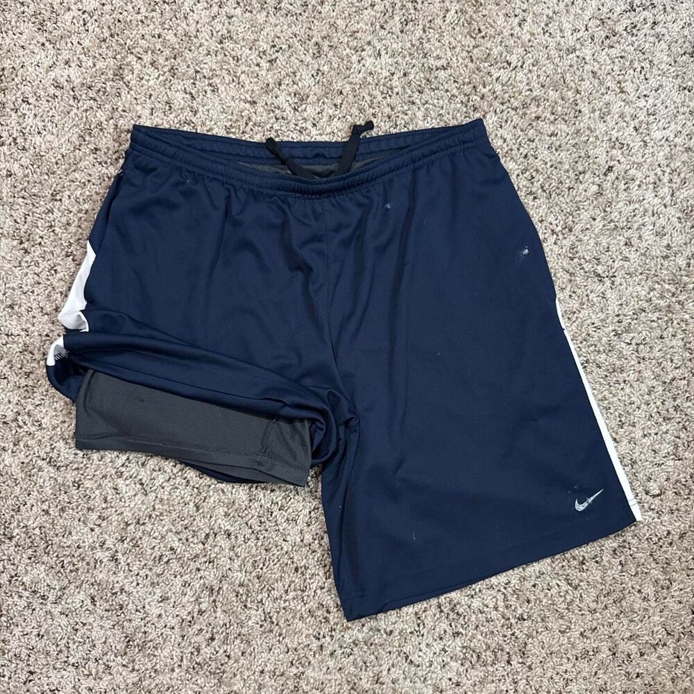 Nike Men's Navy and Blue Shorts